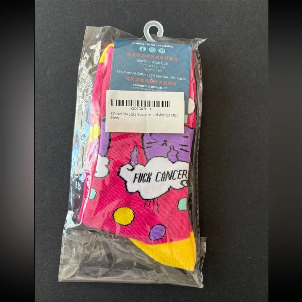 Lavley Cat Design novelty Socks with speach bubble